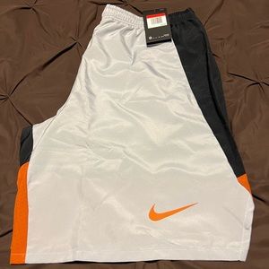 Nike Men’s Team Woven Shorts